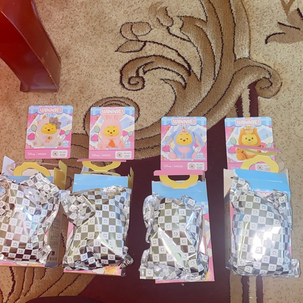 Winnie Disney Miniso Blind Box Confirmed Bundle